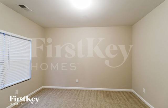 153 Humphry Ct Gallery 2