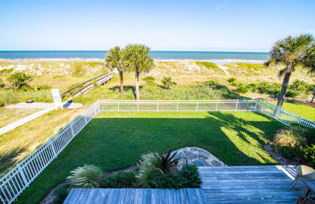 500 OCEAN FRONT - 500 Ocean Front, Neptune Beach, FL 32266