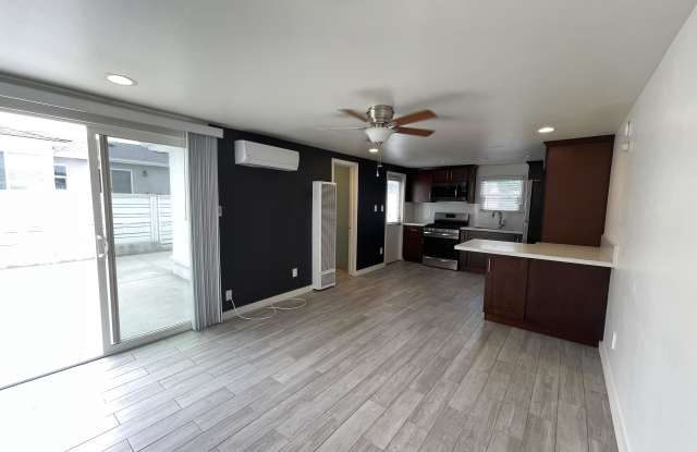 4550 48th Street #B photos photos