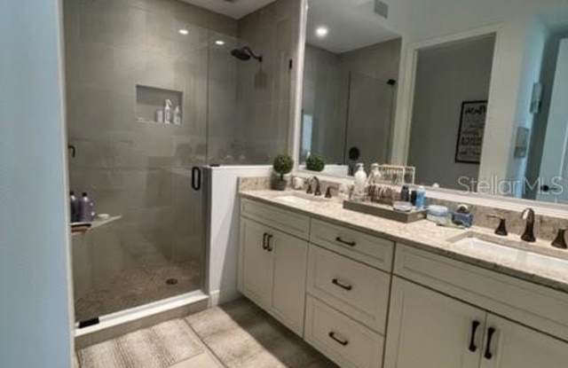 10520 BOARDWALK LOOP Gallery 4