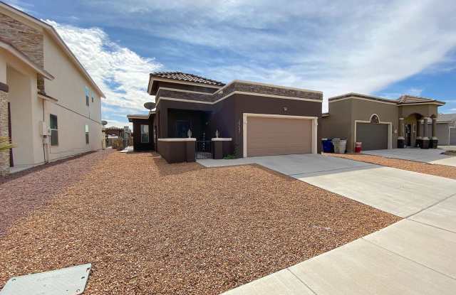 East El Paso 3 bed Refrig A/C - 14732 Orsten Artis Avenue, El Paso, TX 79938