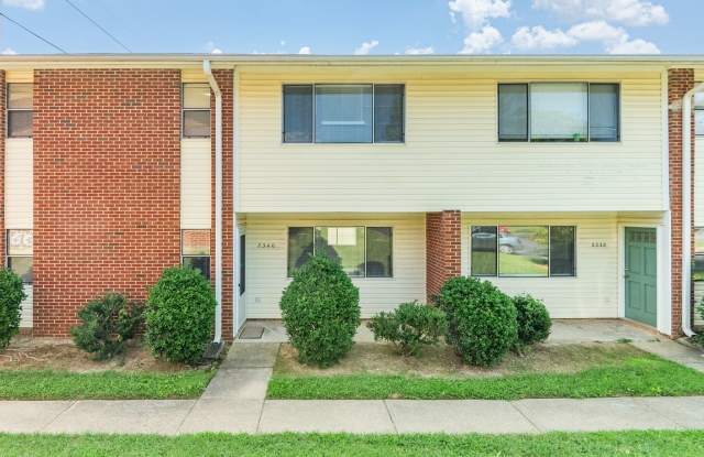 3 Bedroom Townhouse Across from NCSU Centennial Campus! Available Now photos photos 3 Bedroom Townhouse Across from NCSU Centennial Campus! Available Now photos photos
