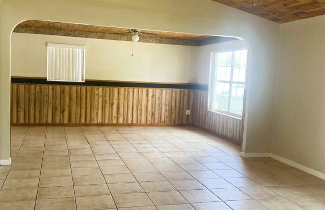 7801 SAN CARLOS Drive Gallery 2