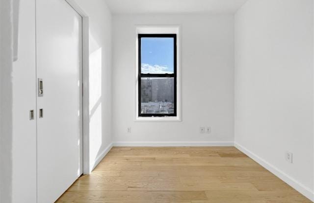 1283 Rogers Avenue Gallery 4
