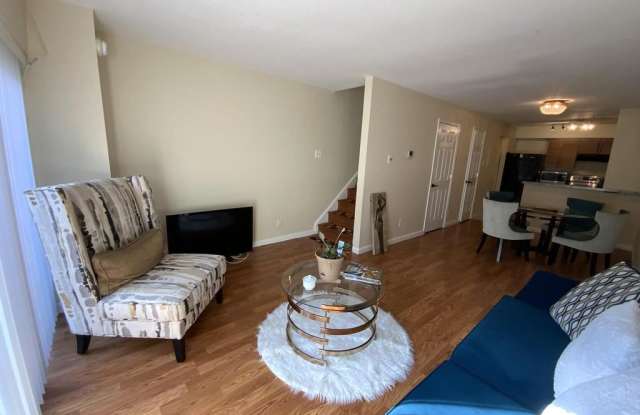 3075 Hawthorne Drive Northeast - 3075 Hawthorne Drive Northeast, Washington, DC 20017