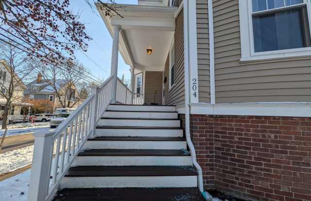 204 Rockland Street Gallery 3