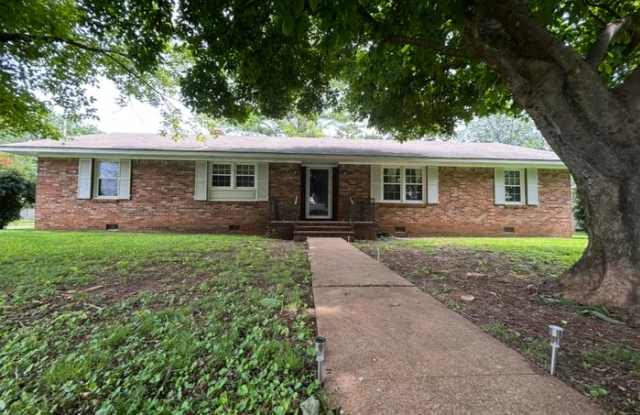 1101 Winston Drive photos photos