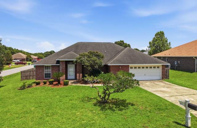 All Brick 4 Bedroom in Crestview! Gallery 4