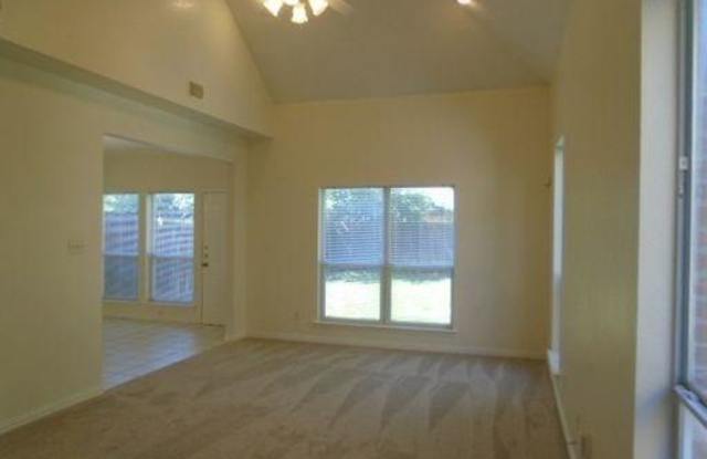 5717 BLACKMON Court Gallery 2