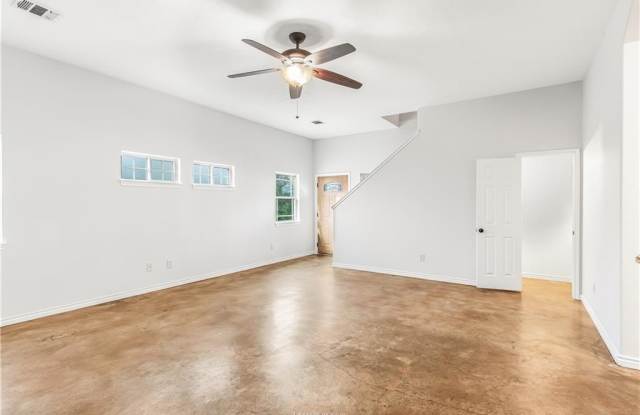 3935 John Sharp Parkway Gallery 4