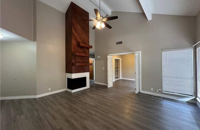 2429 Woodway Drive Gallery 2