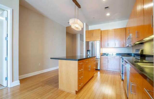 3223 W 6th St Unit 202 - 3223 West 6th Street, Los Angeles, CA 90020 3223 W 6th St Unit 202 - 3223 West 6th Street, Los Angeles, CA 90020