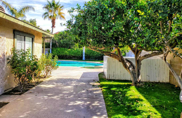 Single Story Beautiful House - Close to Everywhere - photos photos Single Story Beautiful House - Close to Everywhere - photos photos