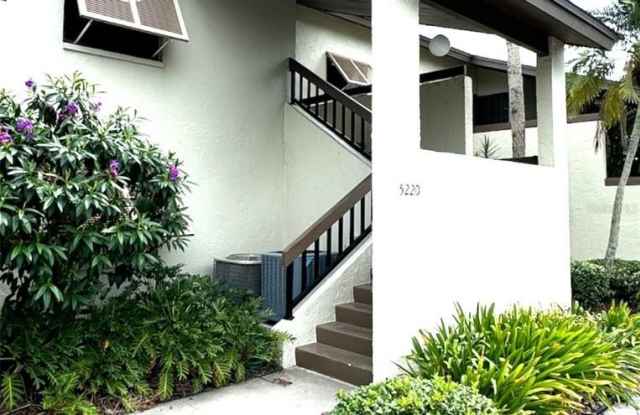 5220 WILLOW LINKS - 5220 Willow Links, The Meadows, FL 34235