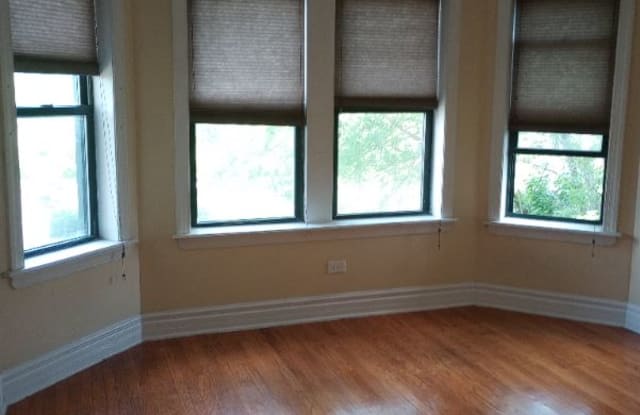 6618 S Kenwood Ave - 6618 South Kenwood Avenue, Chicago, IL 60637