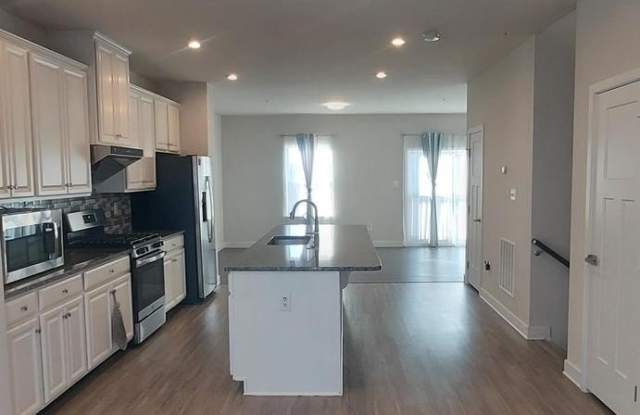 5970 FALLFISH COURT Gallery 3