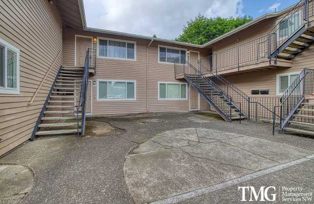 Albina Avenue photos photos