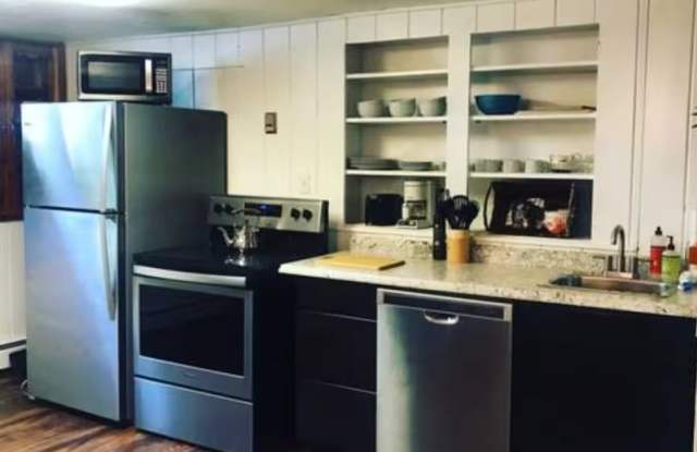 2571 Van Buren Ave photos photos