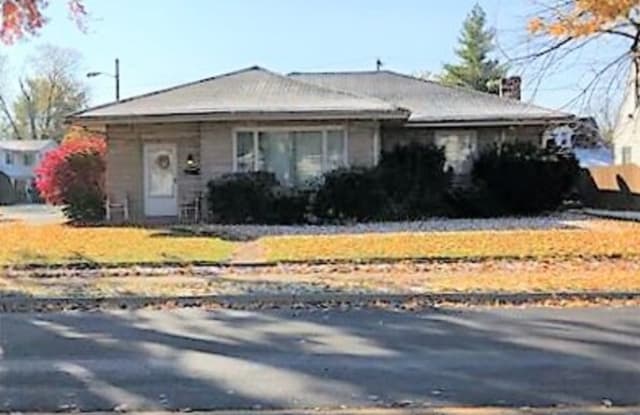 1647 Main St, Apt A - 1647 Main Street, Elwood, IN 46036