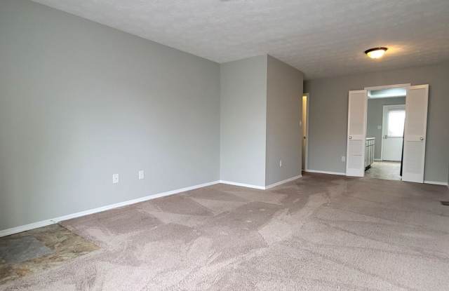 Cozy 2 bed 1.5 Bath Condo With Car Port photos photos