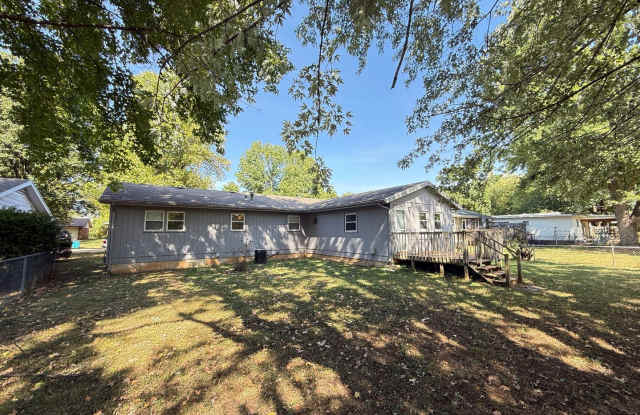 4 Bed 2 Bath Springfield, MO Gallery 4