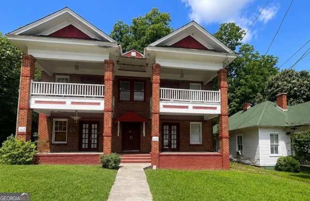 1049 Birch Street photos photos