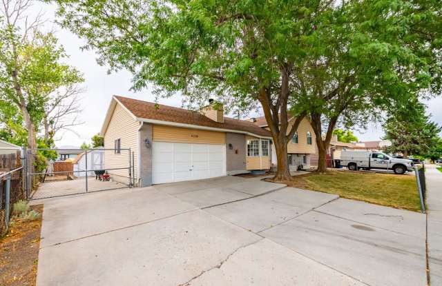 6329 Fairwind Dr Gallery 2