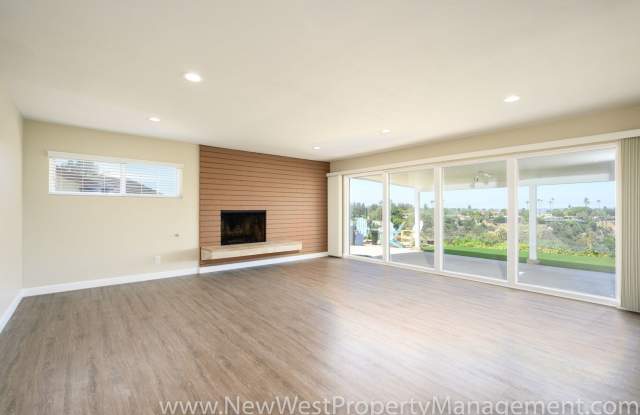 Spacious College View Estates 3 Bedroom, Available Now! Gallery 3