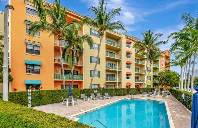 1620 Presidential Way photos photos