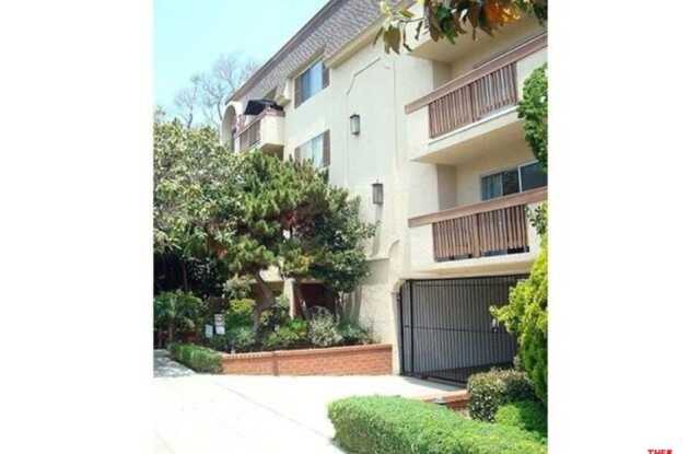 811 6th St photos photos
