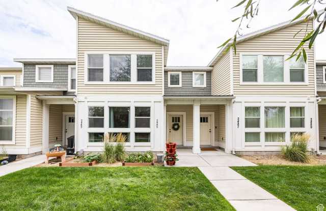 3 bed, 2 bath townhome at 2485 s 1296 w in Nibley, Utah photos photos