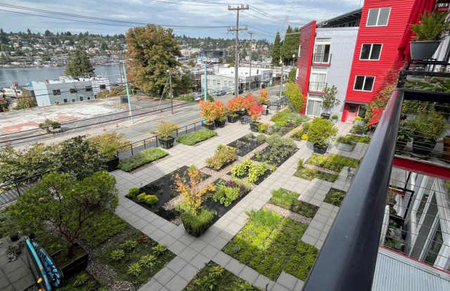 Eastlake Condo with a view photos photos Eastlake Condo with a view photos photos