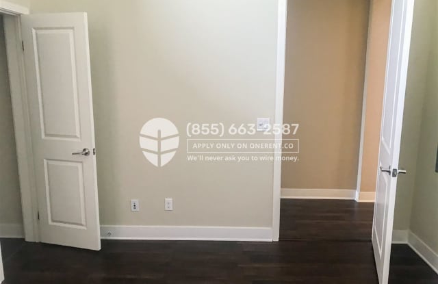 1302 North Harbor Boulevard Gallery 2
