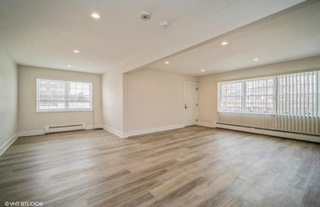 592 Elm - 592 Elm Place, Highland Park, IL 60035 592 Elm - 592 Elm Place, Highland Park, IL 60035