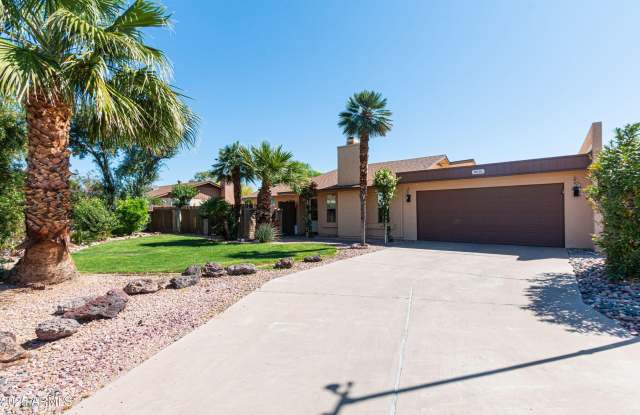 8616 E DIAMOND Street photos photos