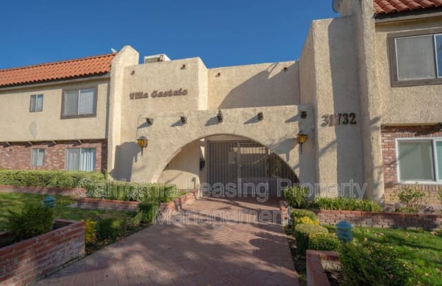31732 Ridge Route - 31732 Ridge Route, Castaic, CA 91384