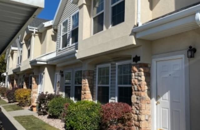 1784 E Kiera Ct - 1784 Kiera Court, Holladay, UT 84124