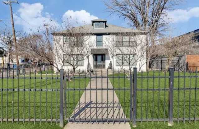 5003 Bryan Street Gallery 2