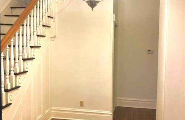 406 S Evaline Street Gallery 4