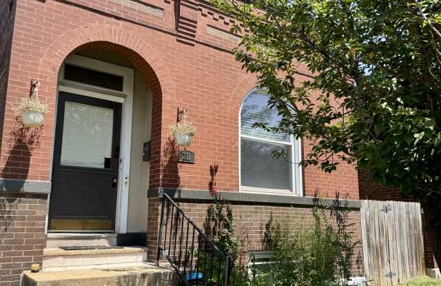 711 Wilmington Ave photos photos