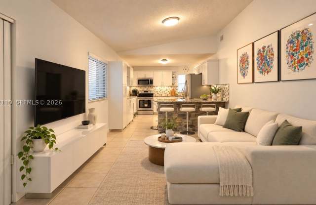 11853 SW 210th Ter Gallery 4
