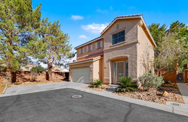 3 Bedroom Home In Gated Community Gallery 1