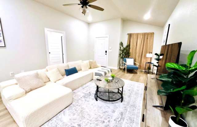 Fully Furnished Home for Rent in Upland West! Gallery 3