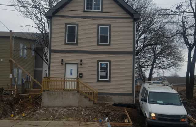629 E 25th St photos photos