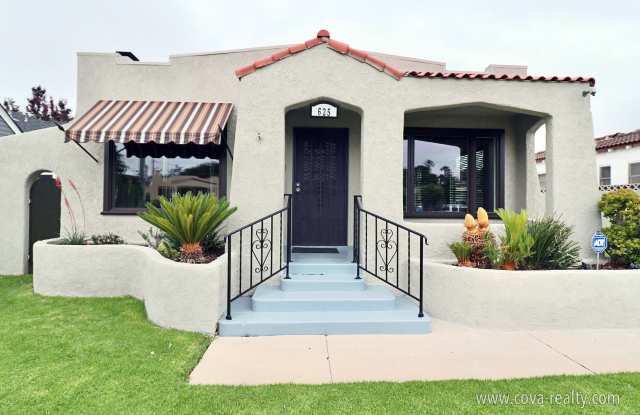Charming Downtown Oxnard Home with Modern Amenities and Prime Location photos photos Charming Downtown Oxnard Home with Modern Amenities and Prime Location photos photos