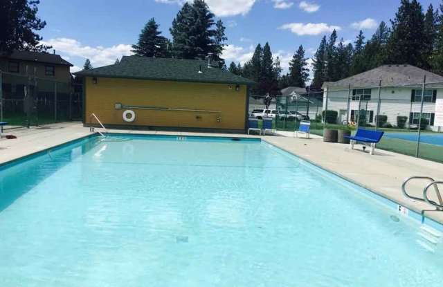 8206 Ridgewood Dr #3 Gallery 4