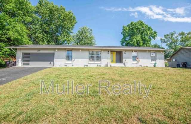 10837 Dineen Dr - 10837 Dineen Drive, Farragut, TN 37934