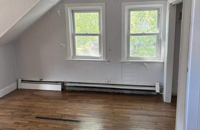 517 George Road Gallery 2