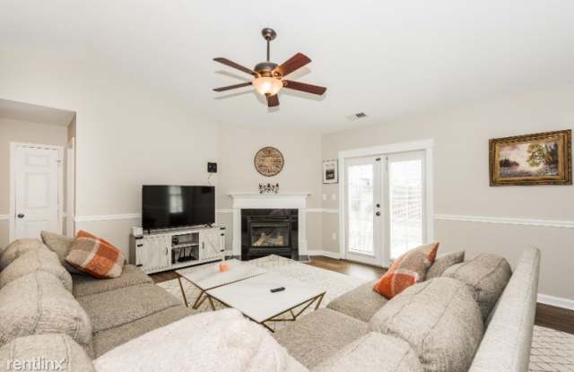 1820 Meadow Crossing Dr Gallery 2