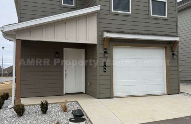 NEW 2 Bedroom In Centerton! Gallery 1